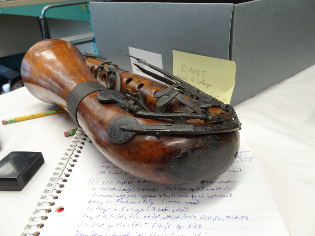 Bass in the Musée de la Musique, Paris — An update from 2012